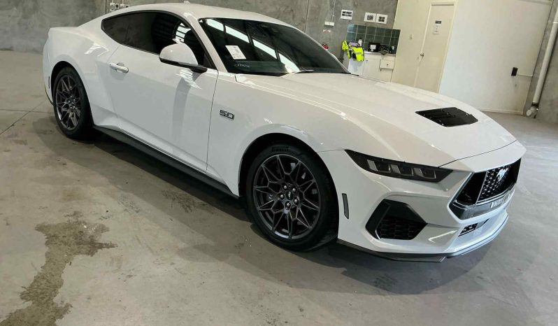 
								2024 Ford Mustang full									